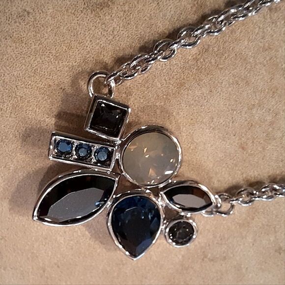 Necklace Multicolored Stones with Silver Chain - Picture 1 of 7